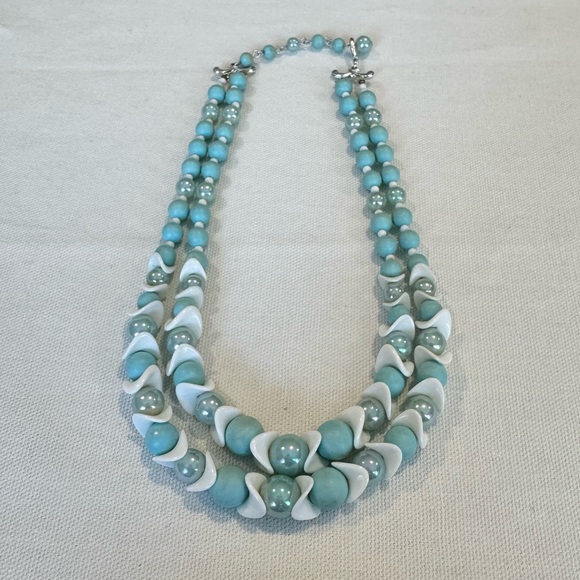 Vintage Japan necklace - Picture 2 of 5